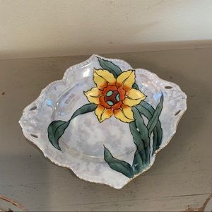 Vintage Japan Painted Flower Dish